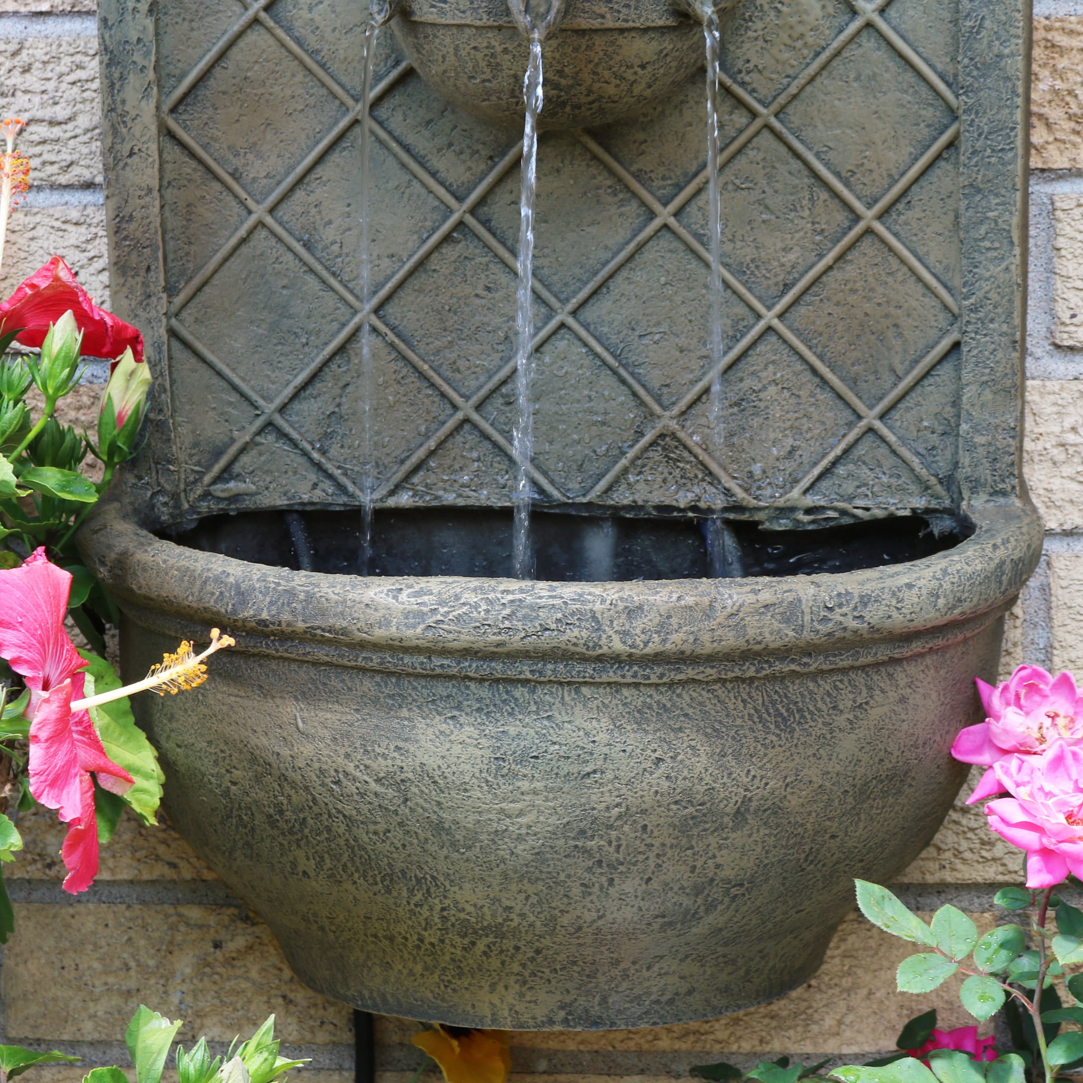 Sunnydaze Messina Polystone Outdoor Wall Fountain, Florentine Finish