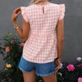thumbnail image 3 of Camiseta sin mangas con estampado de rejilla para mujer, cuello en V con volantes, dobladillo suelto, camisas sin mangas informales de verano, 3 of 5