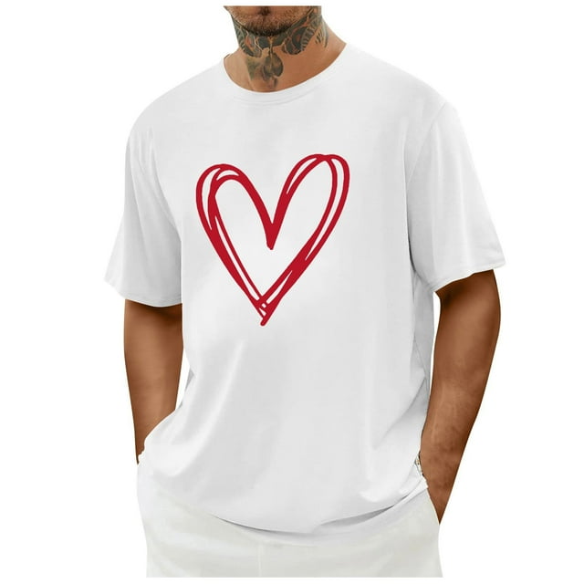 Tops para hombre, blusas y camisas de cuello redondo y manga corta para hombre. Camiseta/camisa informal de cuello redondo y manga corta con estampado de corazones para hombre. Tops de poliéster para