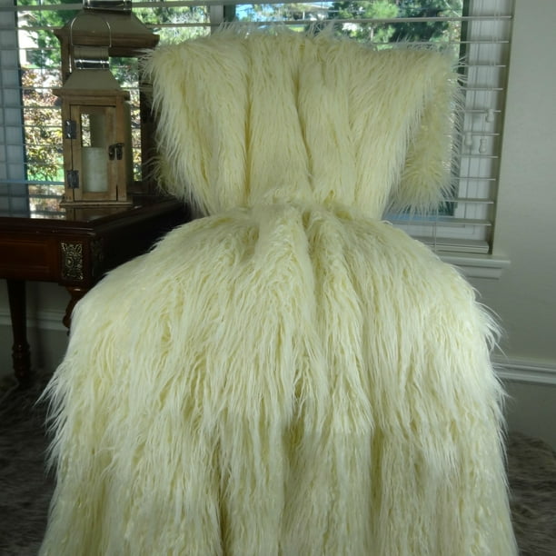 Thomas Collection Ivory Curly Mongolian Faux Fur Throw Blanket 16429