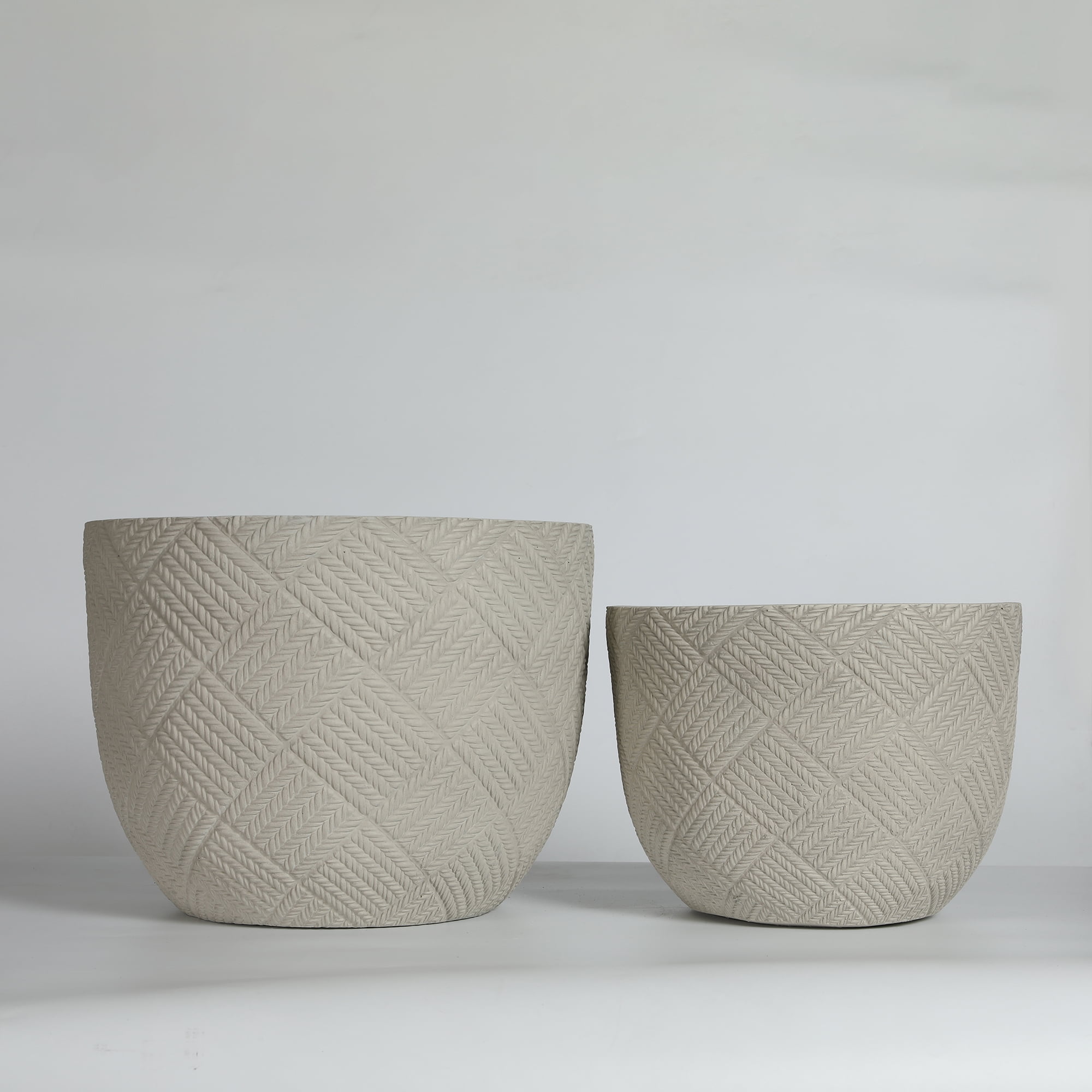 Concrete Planter, 2 Pack Round Flower Pot with Drainage Hole for Garden Balcony Patio Yard, Grey