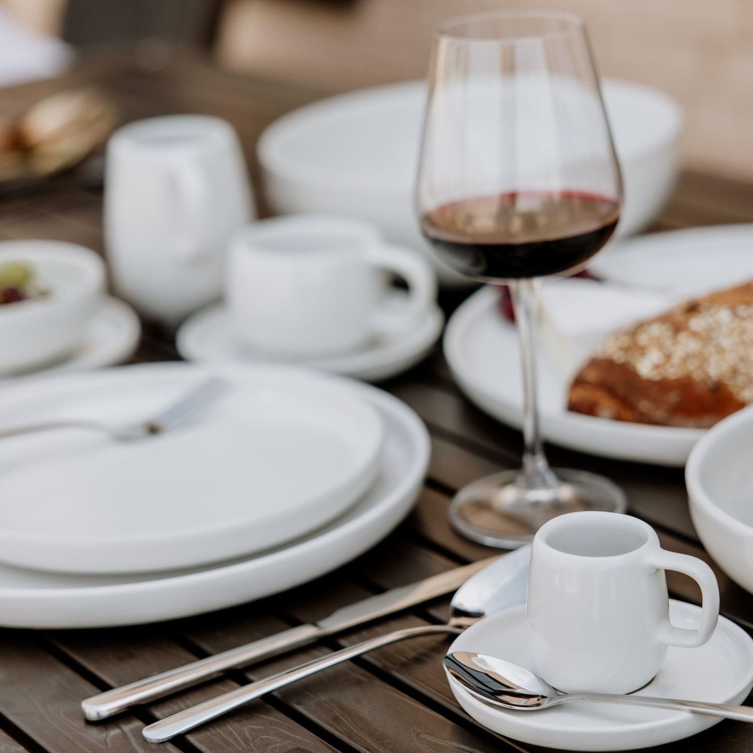 Oslo En Acier Inoxydable18/0 Ensemble de couverts 16 pièces, service pour 4