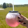 thumbnail image 3 of BarConic® 40 Ounce Fishbowl with handle, lid and straw, 3 of 3