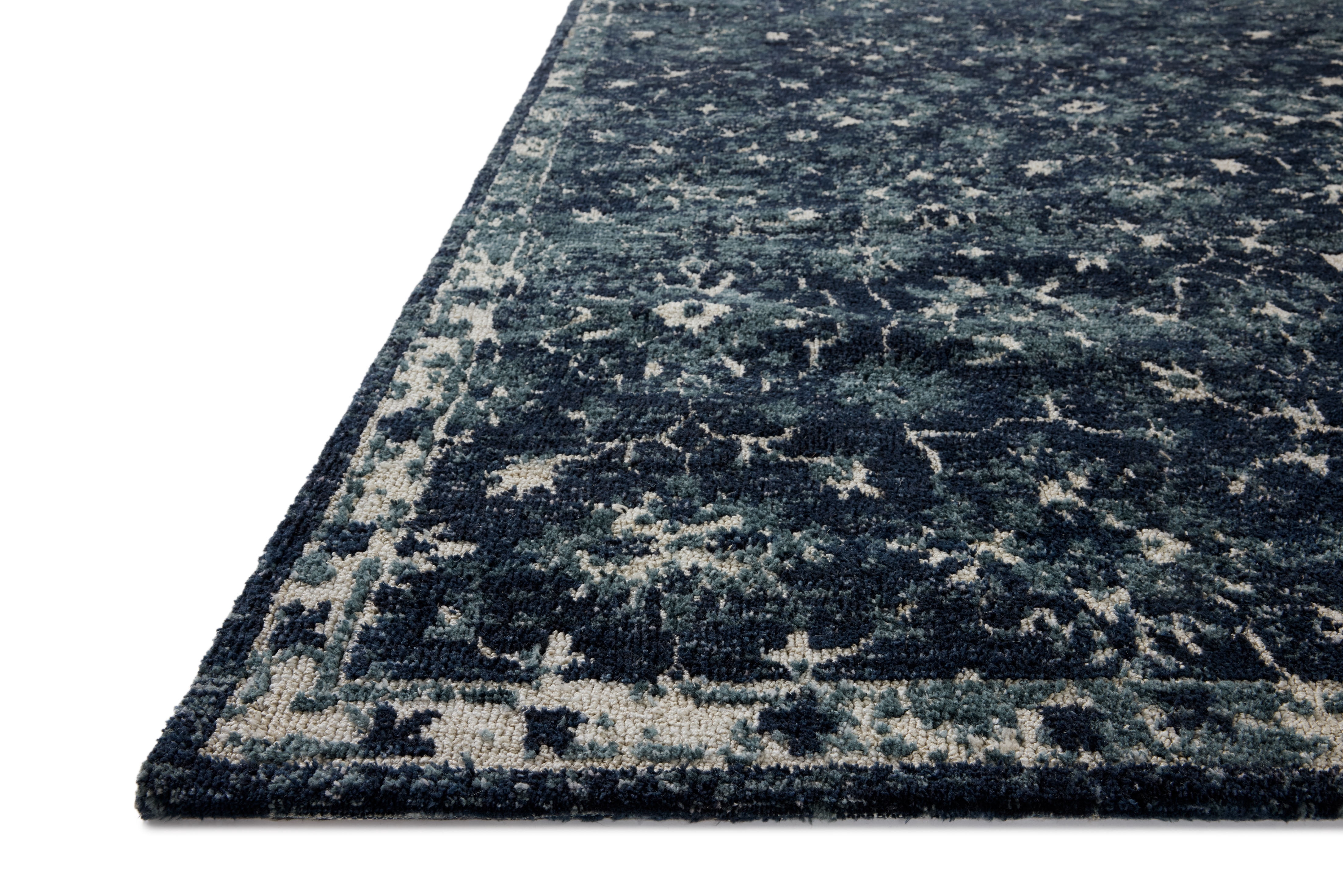 Loloi Percival Navy / Ivory 5'-0" x 7'-6" Area Rug