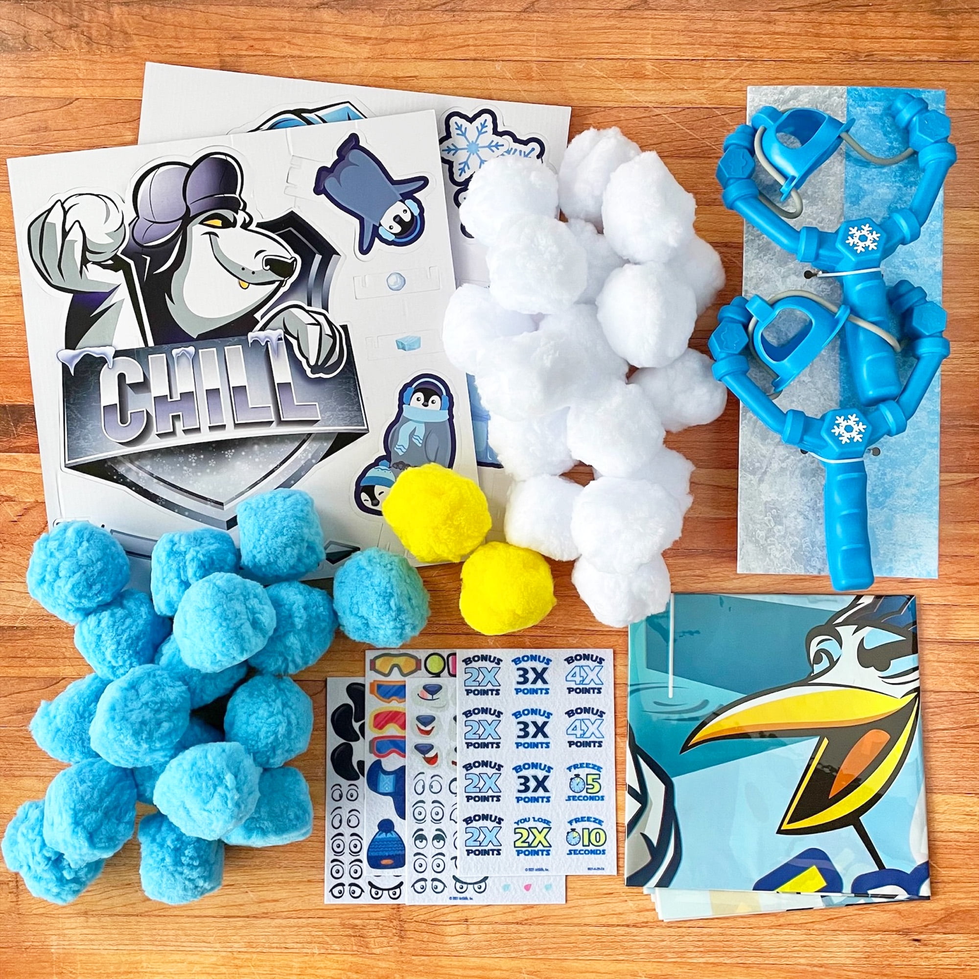 Perfect Life Ideas Indoor Snowball Fight Set - Snow Balls for Fights Indoor  - Snowball Slingshot for Kids with 3 Plush Snowballs - Indoor Snowballs for  Kids Launches Fake Snowballs Up to