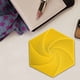 thumbnail image 5 of Xihbxyly Juguete Antiestrés Geométrico, Diseño Sensorial Hexagonal, Calmante y Antiestrés, Estampados Intrincados, Control de La Ansiedad, Herramienta Portátil para La Atención Plena, Juguete Antiest, 5 of 6