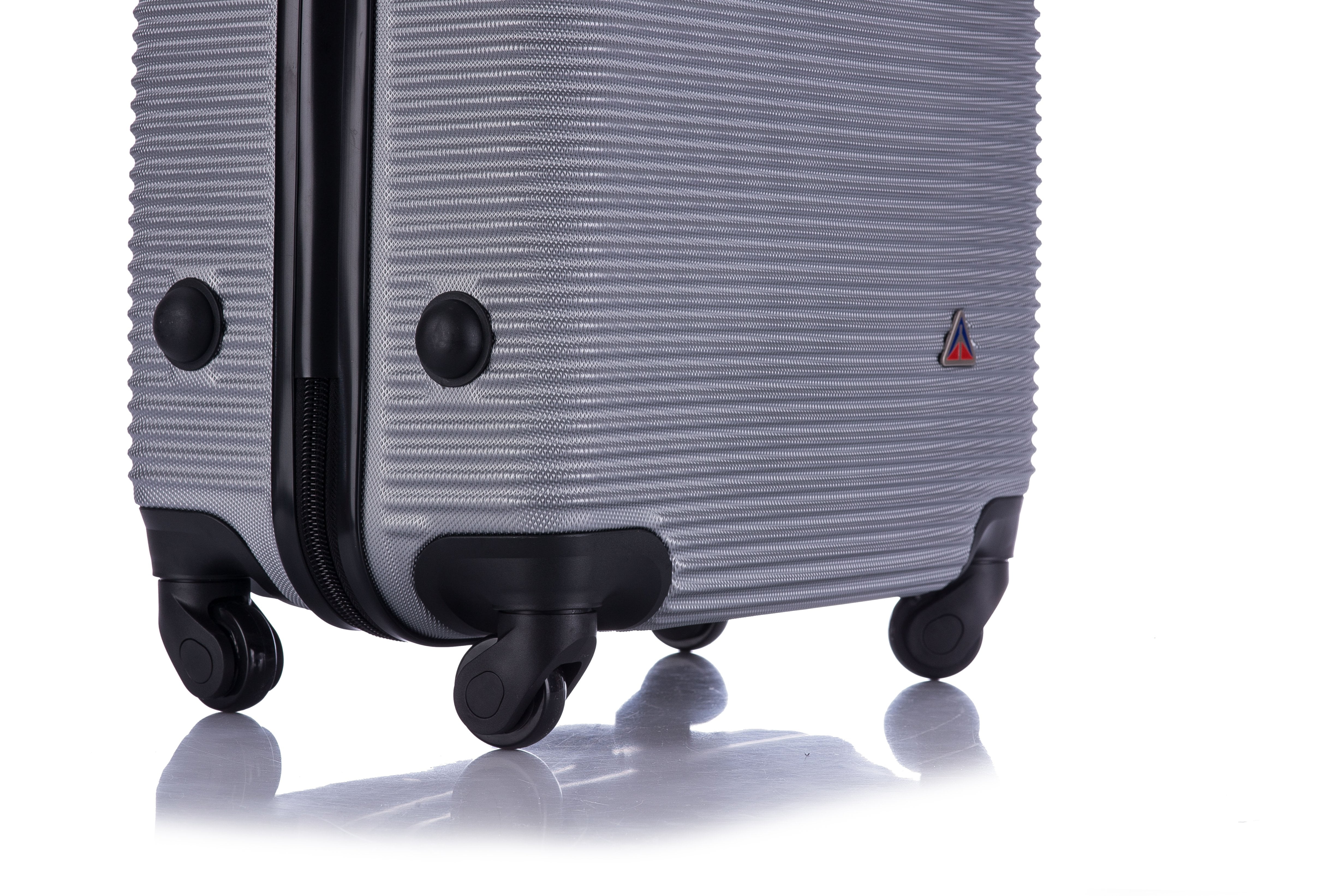 InUSA Royal 20" Hardside Lightweight Luggage with Spinner Wheels, Handle, and Trolley, Silver