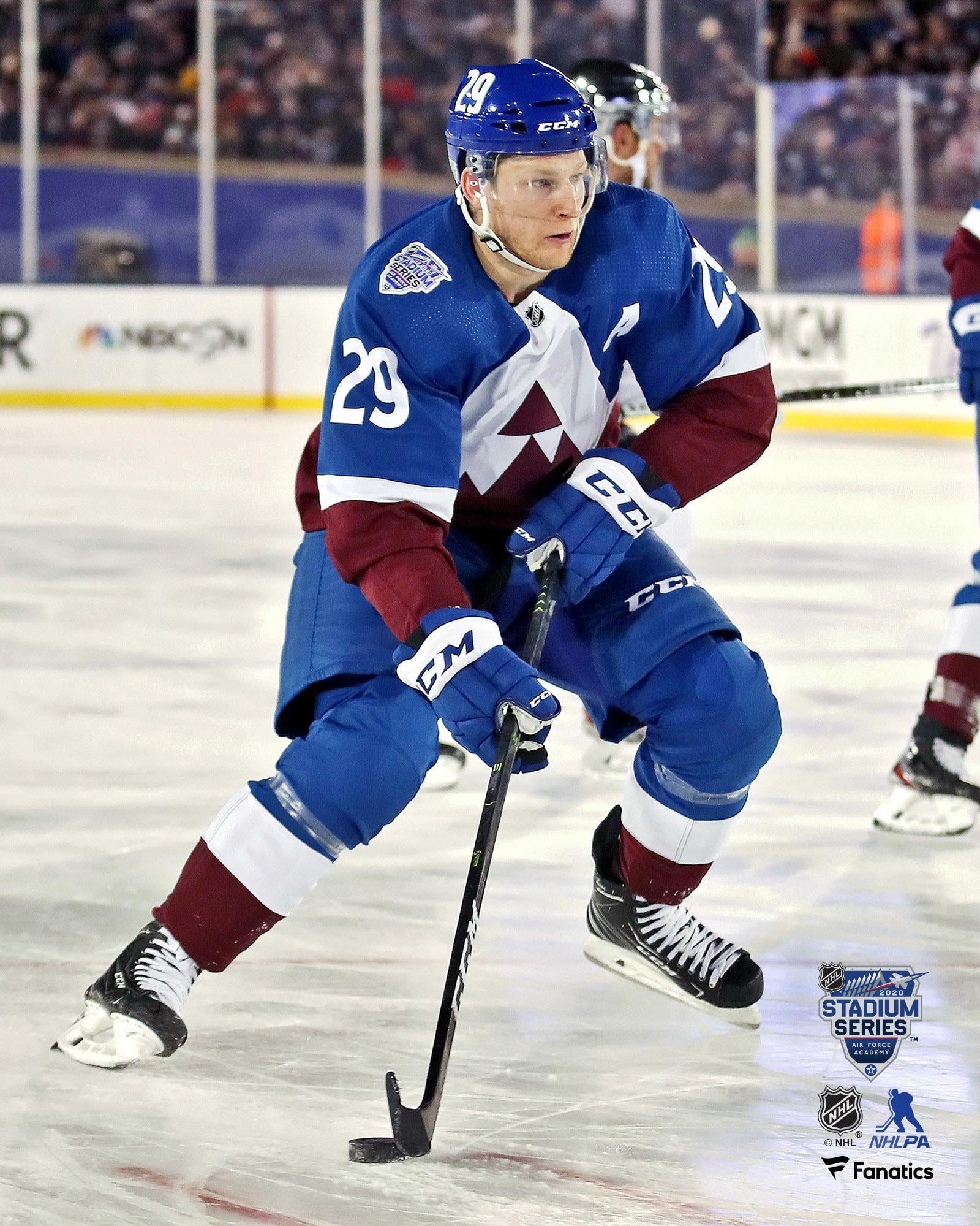 nathan mackinnon stadium series jersey