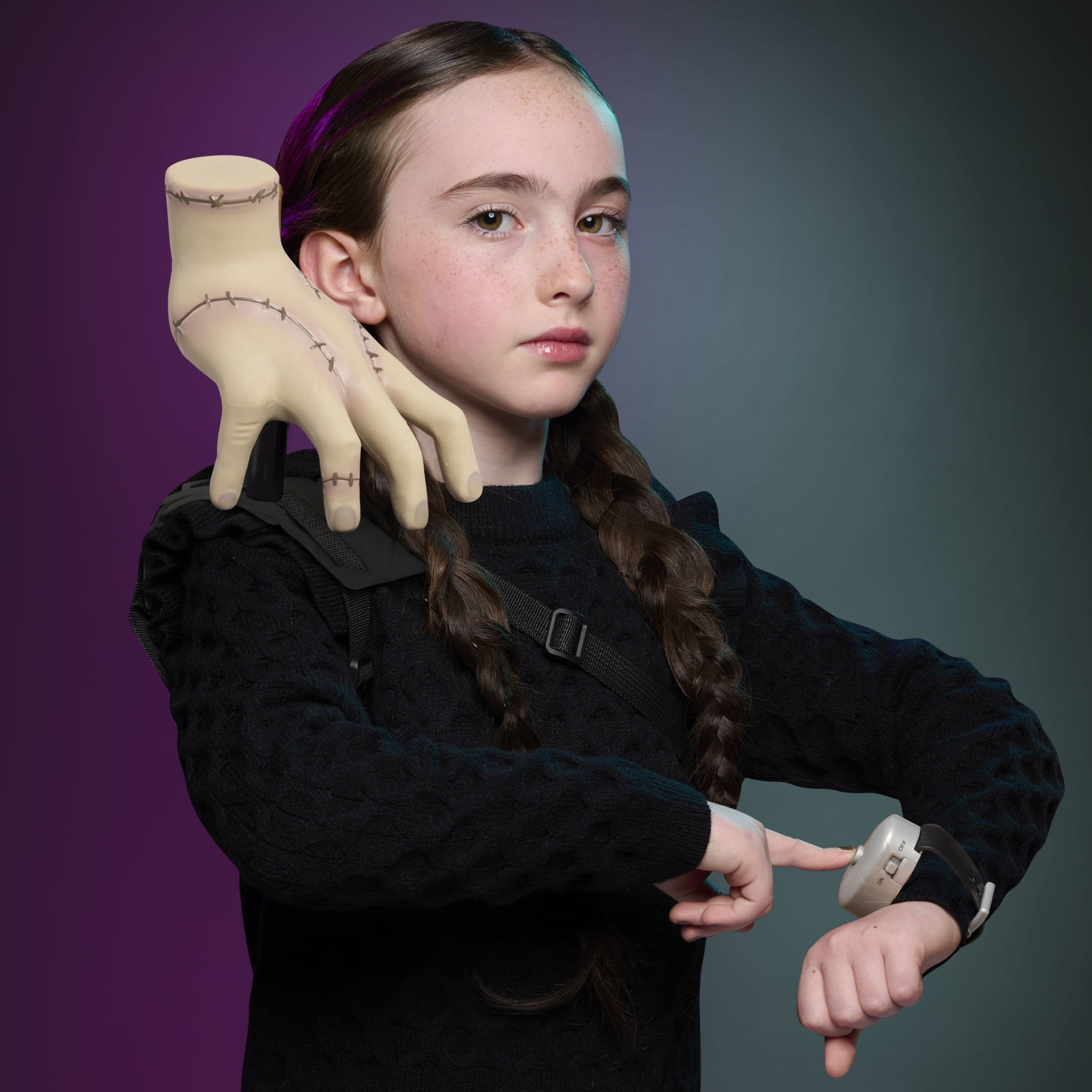 Wednesday Animated Thing, Interactive 10" Figure, Ages 3 up  (图2)