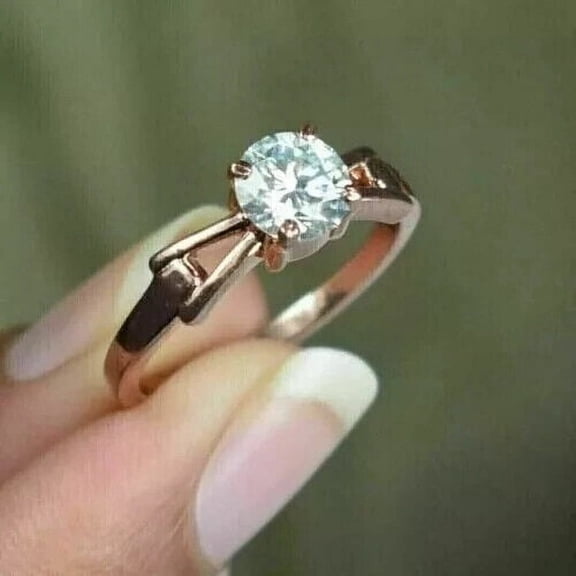 1.50Ct Round Cut Lab-Created Diamond Solitaire Engagement Women's Ring 14K Rose Gold Plated 925 Silver