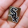 thumbnail image 1 of Liga De Béisbol Broche Chicago White Sox Pittsburgh Pirates New York Yankees Los Angeles Dodgers Pines De Metal, 1 of 4