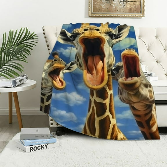 Shiartex Selfie Giraffe Blanket for Bed,  Giraffe Throw Blanket for Women, Men and Kids Super Soft  Giraffe Blanket Throw  Blanket Animal Blanket 40x50in
