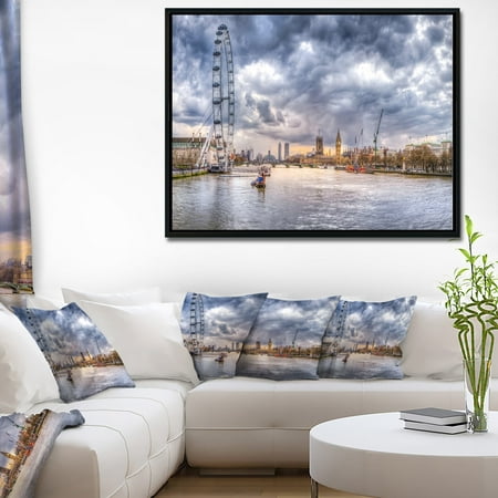 DESIGN ART Designart 'London Skyline and River Thames' Cityscape Framed Canvas Print
