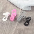 thumbnail image 5 of Clips de plástico multiusos para colgar. Clips de plástico para agregar a sus perchas para sujetar fácilmente pantalones y ropablanco20 piezas, 5 of 5