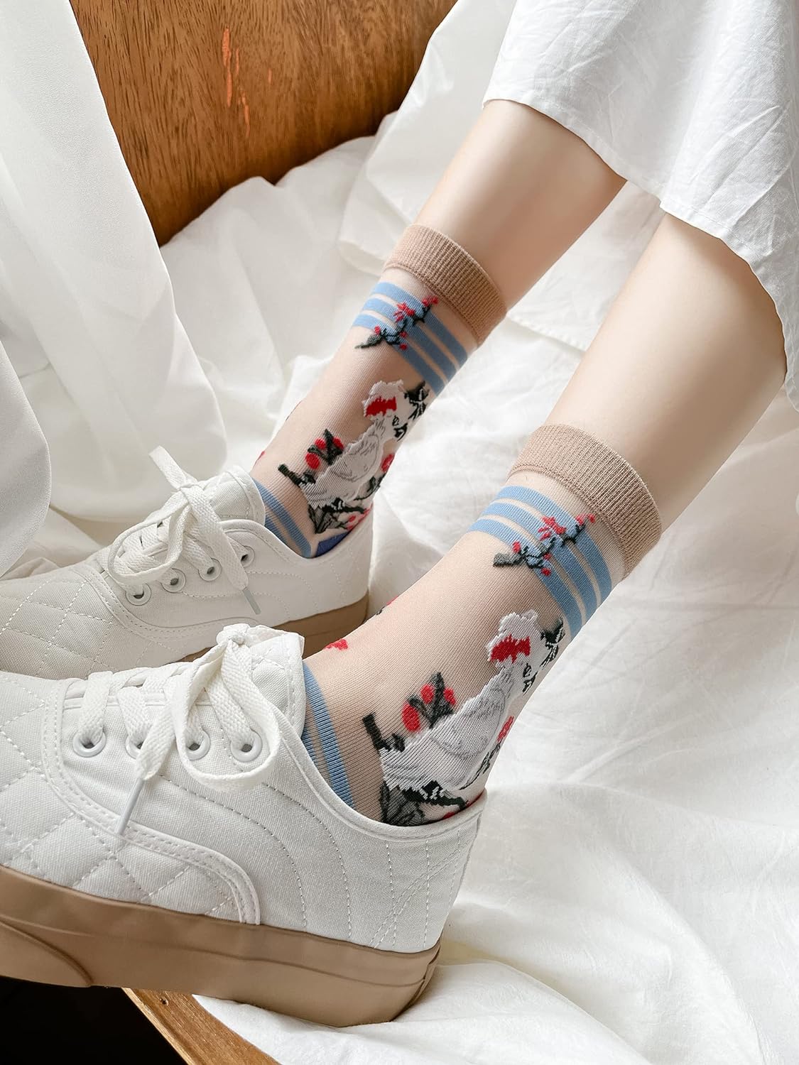 CHUNTIAN Sheer Socks,Vintage Transparent Flower Ankle High Socks,Thin Mesh Glass Silk Socks,No Slip Socks for Women