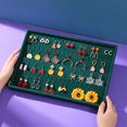 thumbnail image 3 of xinxixnxx Cloth Scratch-proof Velvet Display Stand For Earrings And Rings Exquisite Craft Wide Display Space Green 1Set, 3 of 6