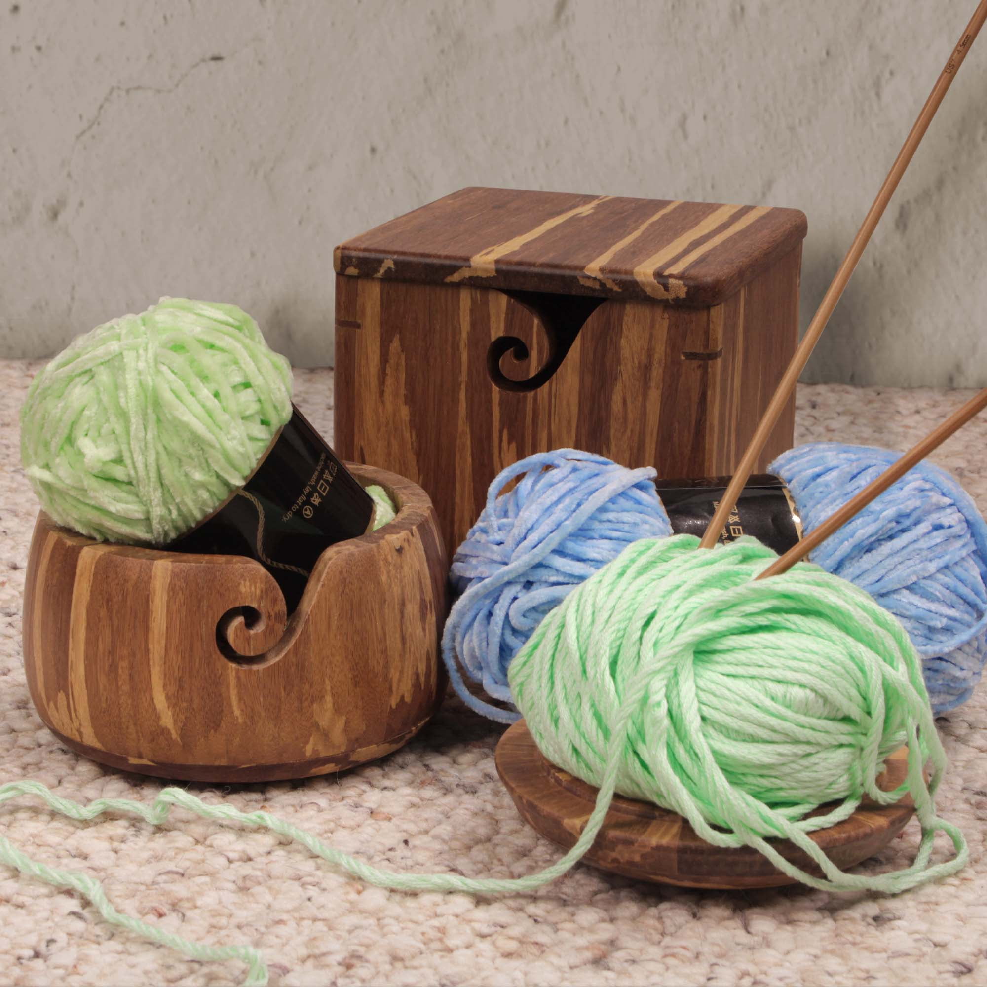 HYLOOD Yarn Bowl Knitting Bowl, Bamboo Yarn Bowl with Removable Lid  Knitting Yarn Bowls with Holes Storage for Crocheting and Knitting Mothers  Day