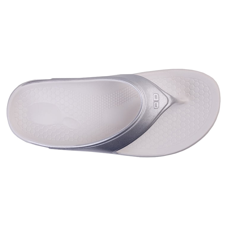 Spenco Fusion 2 - Chanclas Perladas Para Mujer, Plateado, 6 US