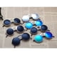 thumbnail image 3 of EeaseMX Gafas de sol redondas con revestimiento polarizado y espejo, montura metálica estilo antiguo, para hombre y mujer (montura y lente negras C2), 3 of 4