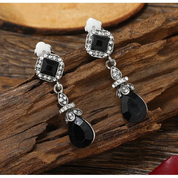 Vintage 1 3/4" clip on silver black and clear stone earrings