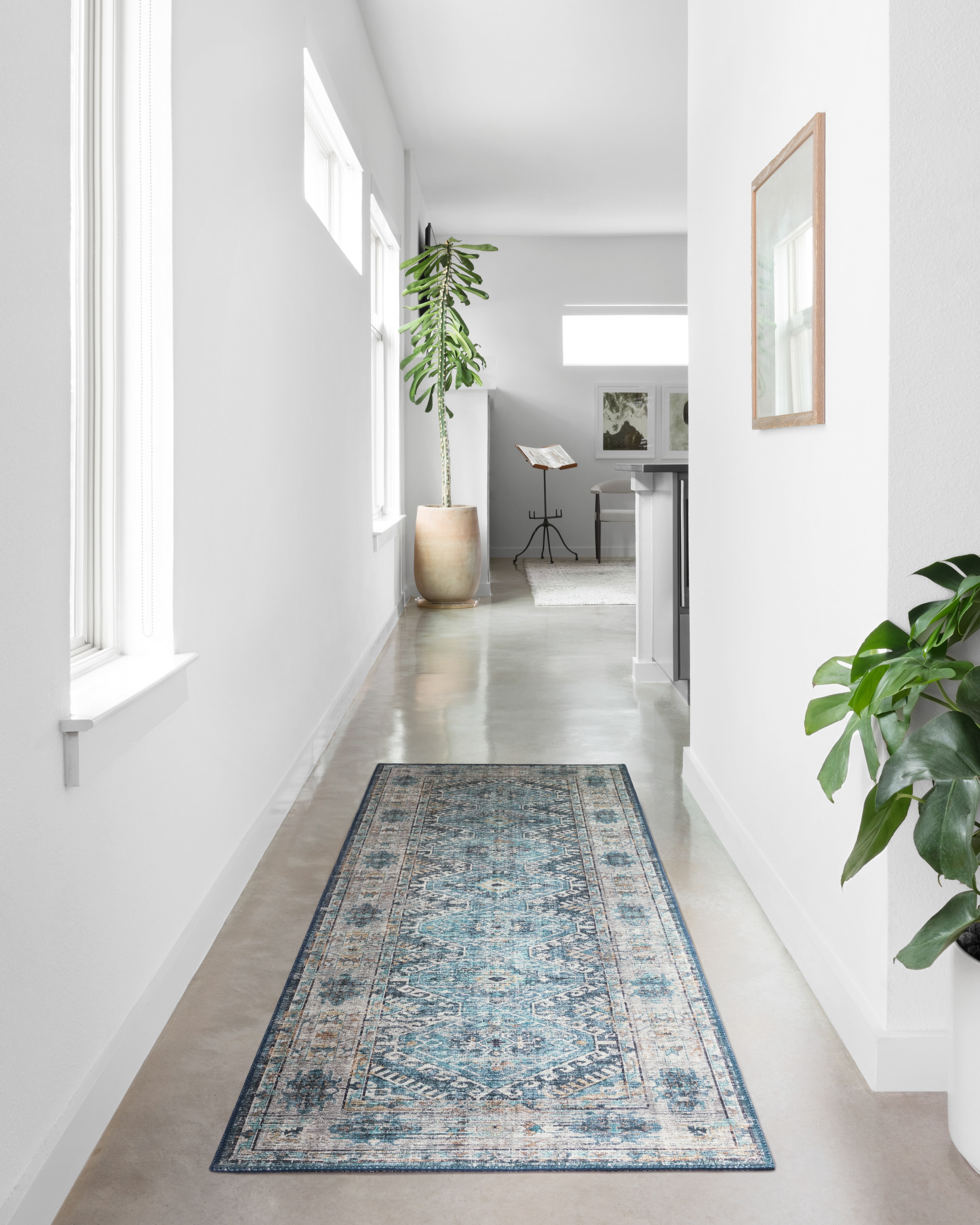 Loloi Skye Denim / Natural 6'-0" x 9'-0" Area Rug