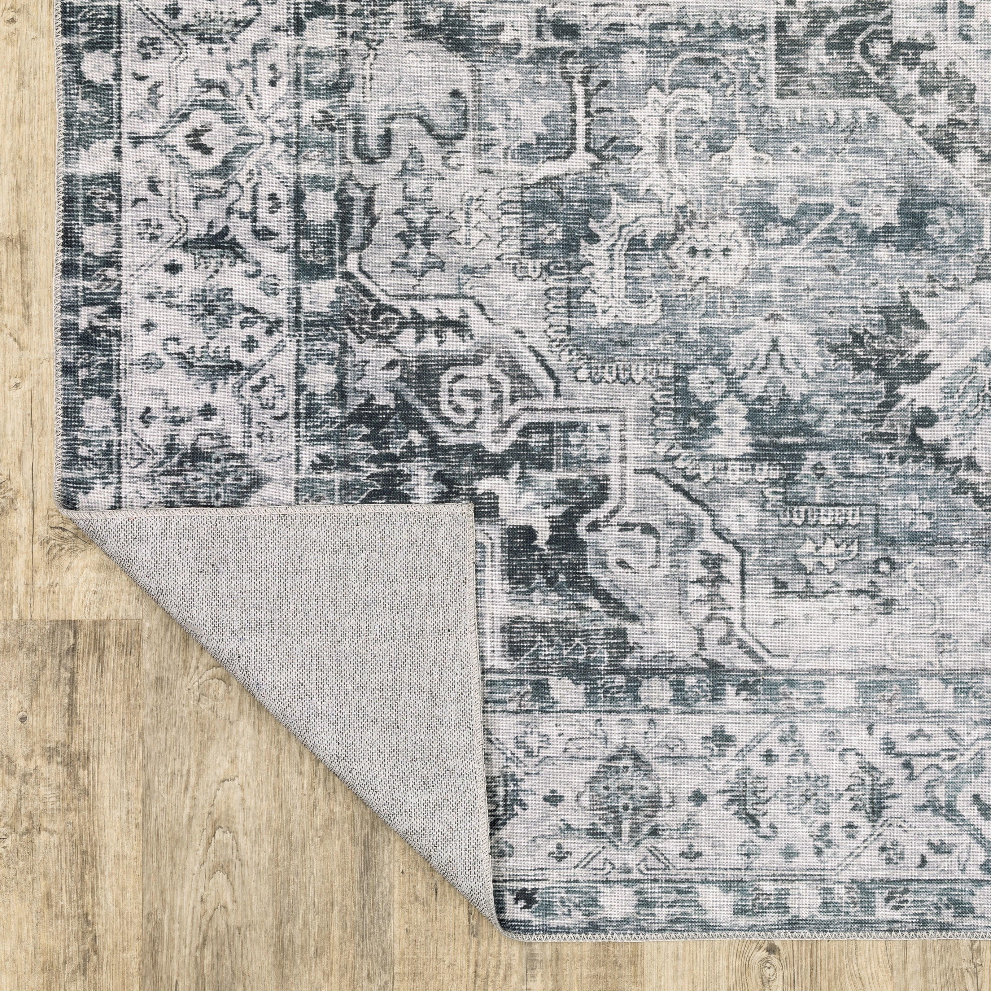 Avalon Home Celeste Washable Center Medallion Charcoal/ Ivory Indoor Area Rug