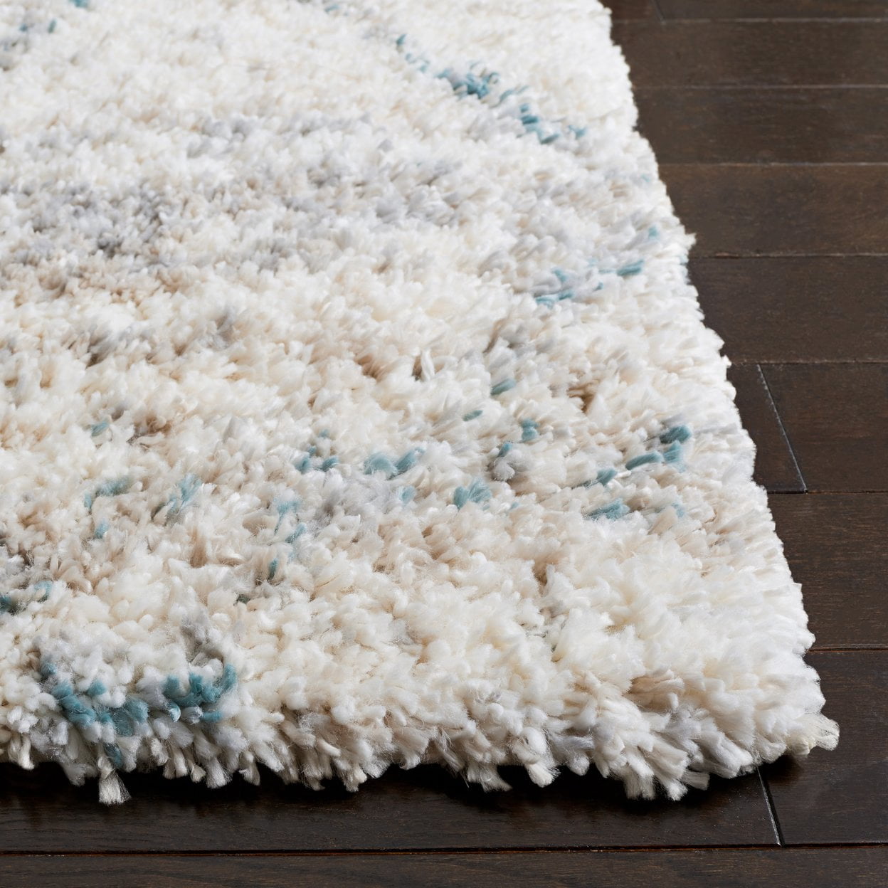 SAFAVIEH Fontana Shag Darina Diamond Plush Area Rug, Turquoise/Ivory, 6'7" x 6'7" Square