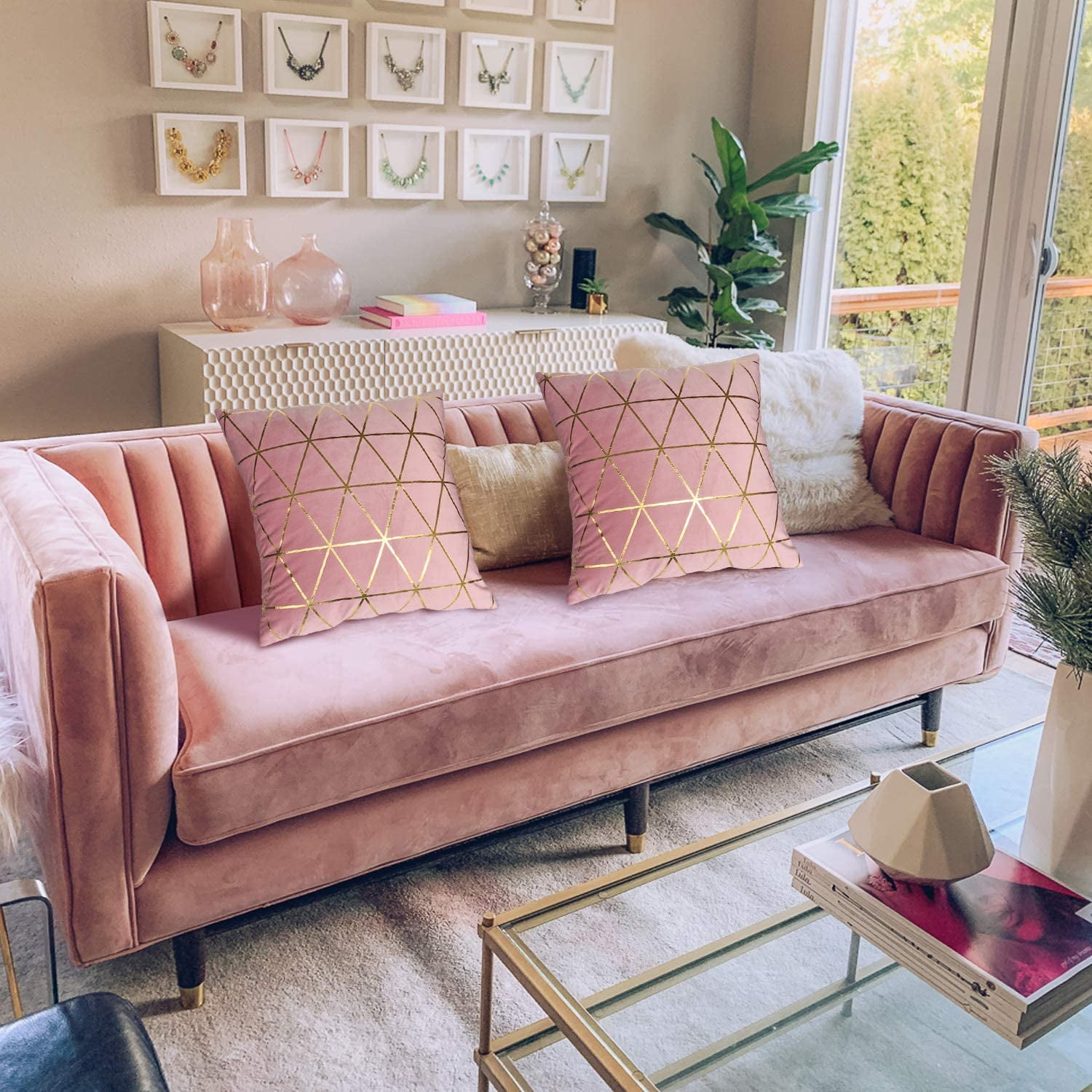 Htooq Throw Pillows Covers Pink Pillows Cases 18x18 Inch Decorative Pillow Velvet Cushion Covers For Safa Couch Set Of 2 Pink Pink 11.18 X 11.02 X