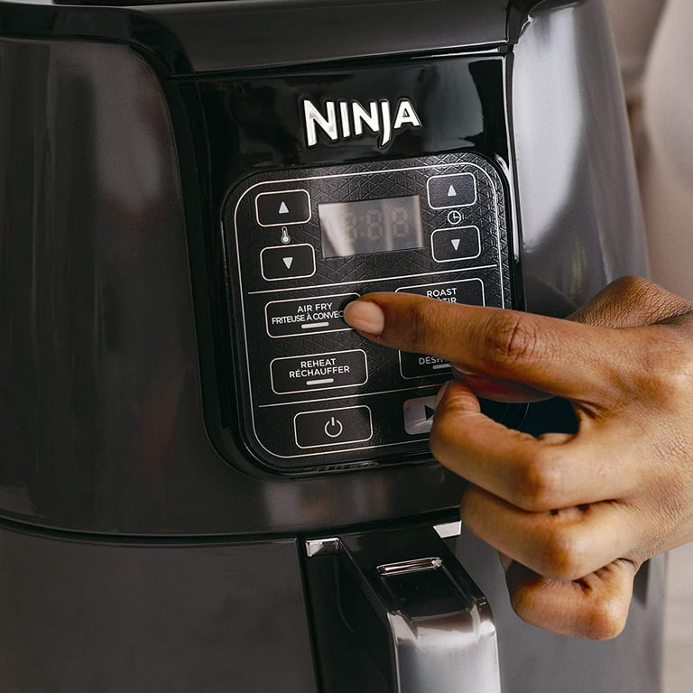 Air fryer Ninja - Ninja AF101 Air Fryer that Crisps, Roasts, Reheats, &  Dehydrates, for Quick, Easy Meals, 4 Quart Capacity, & High Gloss for Sale  in Lynnfield, MA - OfferUp