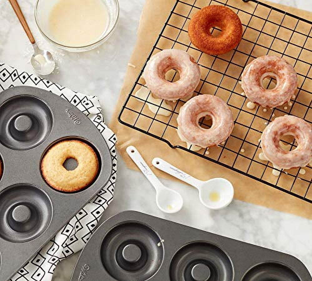 USA Pan - Donut Pan - 6 Well