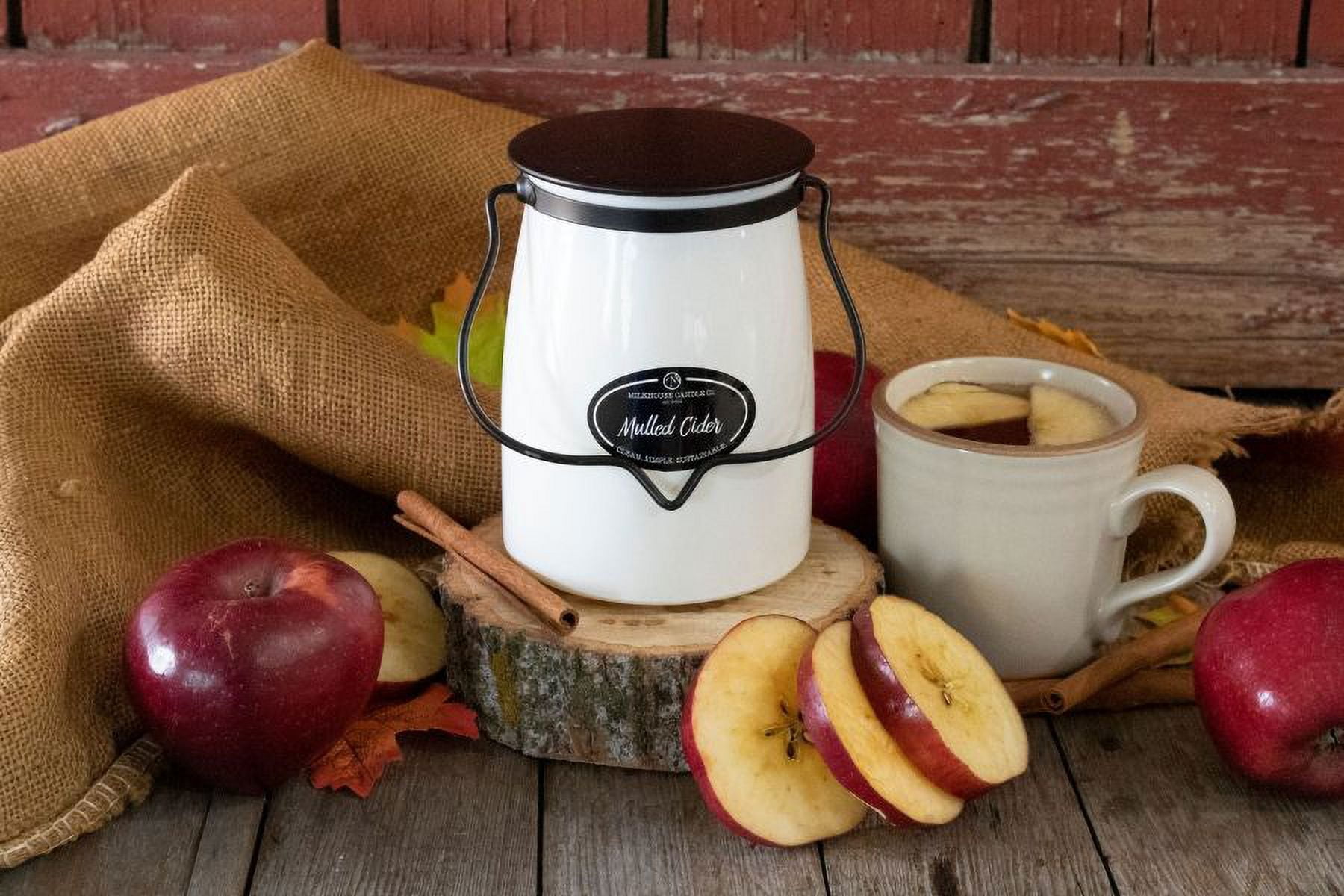 Milkhouse Candles 22 Ounce Jar Candle - MULLED CIDER