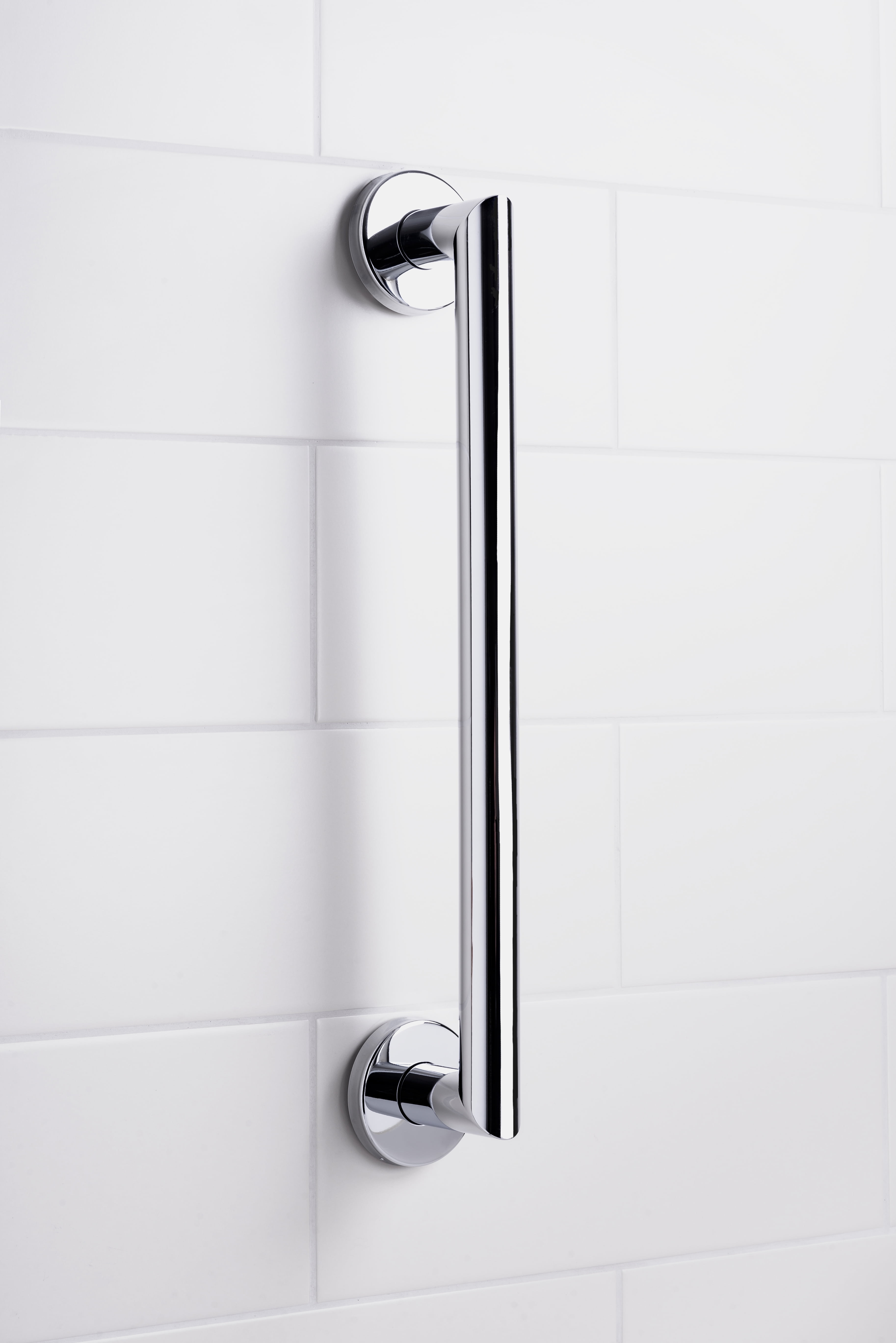 Croydex 17.71 in. Stainless Steel Straight Shower Grab Bar in Chrome