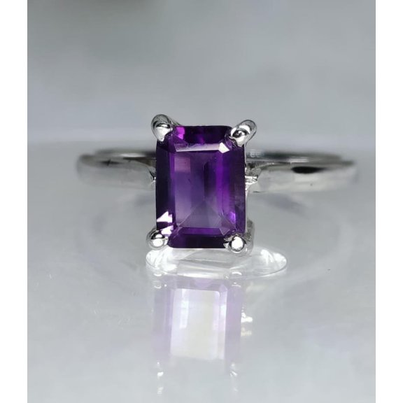 natural amethyst ring purple gemstone promise ring cushion cut February birthstone ring silver ring