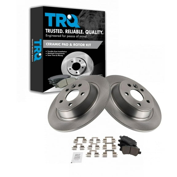 TRQ Rear Brake Pad & Rotor Kit Brake Pads Brake Rotor Ceramic Fits Select 2012-2015 Land Rover Range Rover Evoque