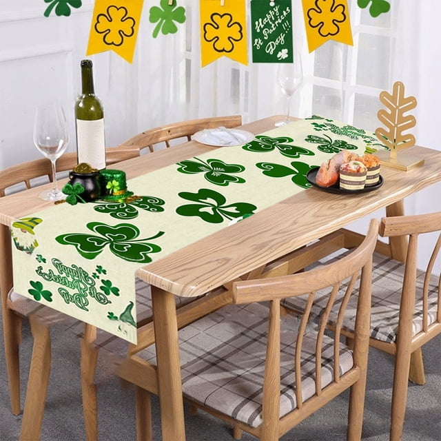 Mantel para el Día de San Patricio | Mantel de franela de vinilo irlandés | Impresión de trébol verde | Rectángulo 54"x108" | Impermeable y reutilizable | Decoración para comedor, cocina y fiestas