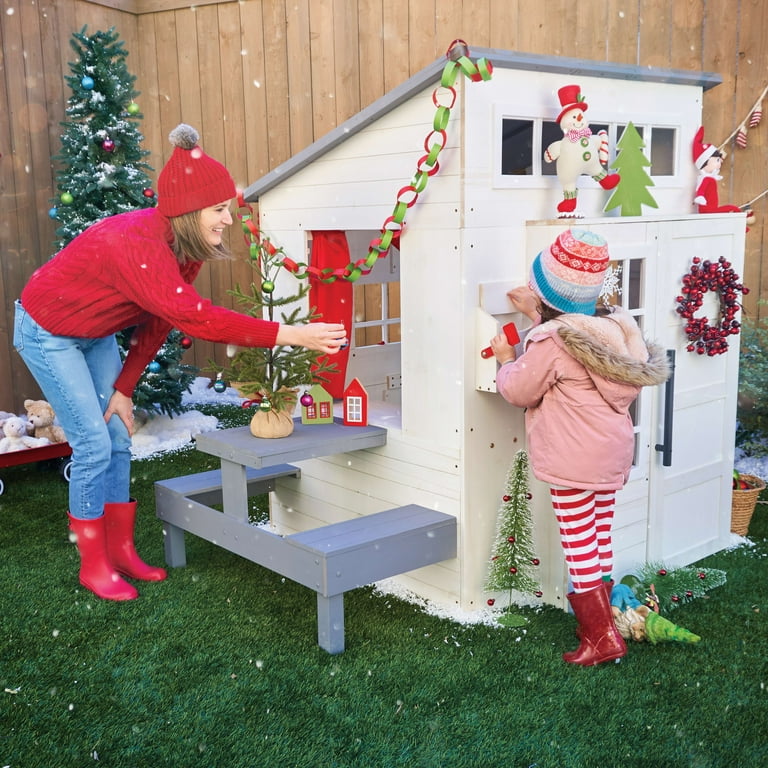 Playhouse with sales picnic table