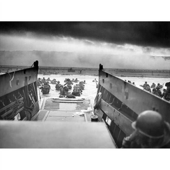 Sargent WWII War US Soldiers Into Jaws Death D-Day 1944 Photograph Wall Art Poster Print Picture