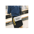 thumbnail image 4 of Bolso Bandolera Transparente Cuadrada Mujer De Moda, 4 of 4