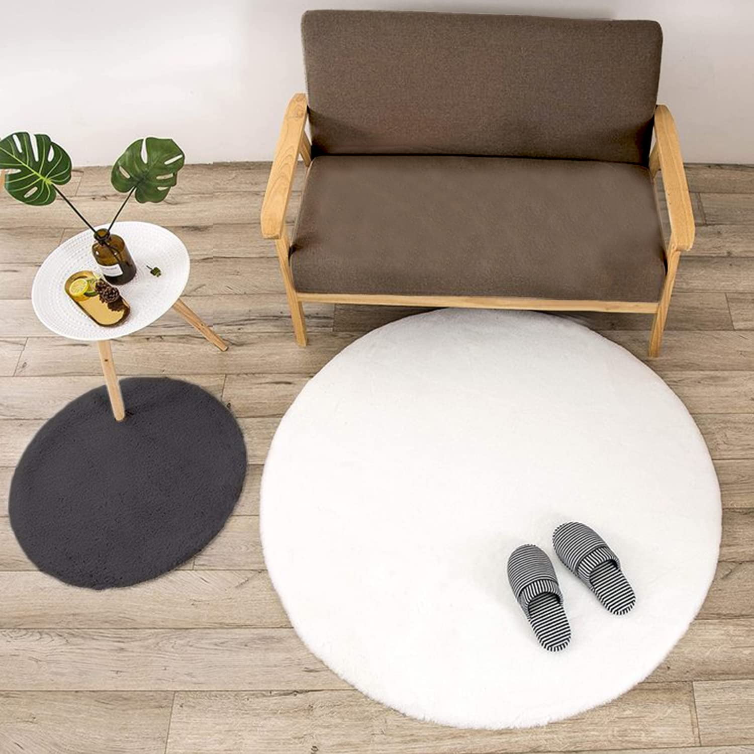 Ghouse 4x4 Soft White Faux Fur Round Rug, Machine Washable Area Rugs