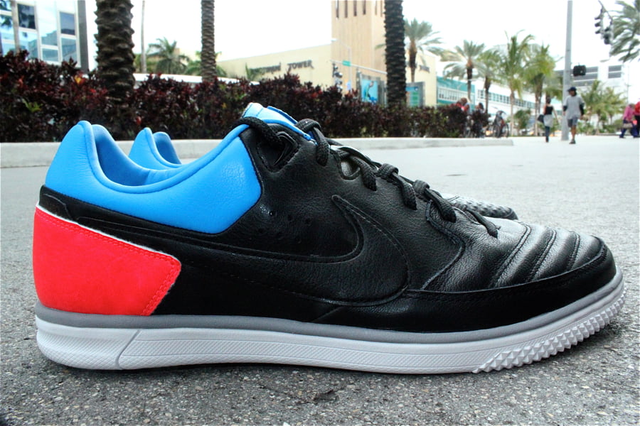 Nike Men's Nike5 Street Gato Casual Black/Blue/Red, 11 D(M) US -