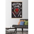 thumbnail image 3 of Netflix Stranger Things : Saison 4 - Hellfire Club, 3 of 4