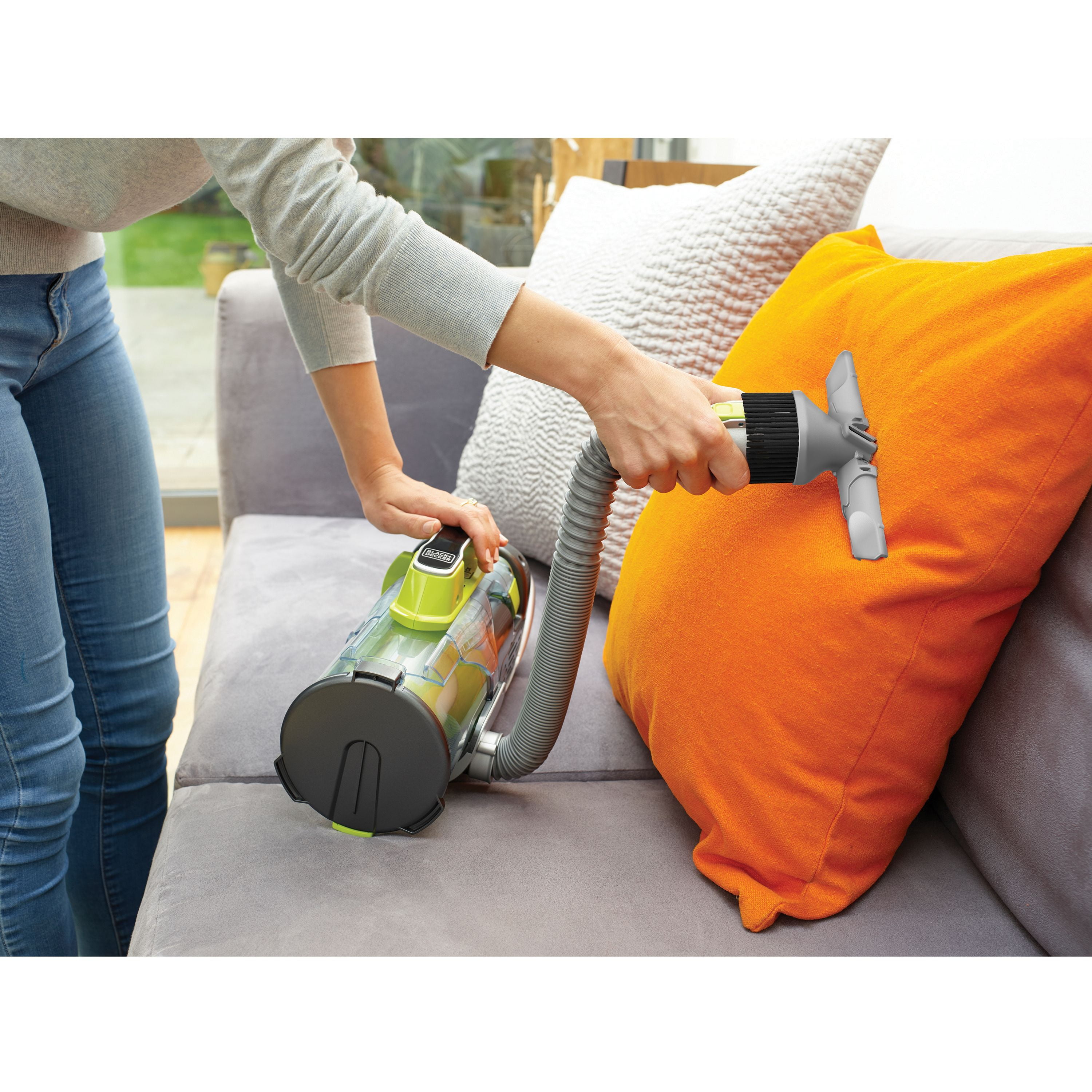 Black Decker HCUA525JA Cordless 2in1 Anti Allergen Vacuum