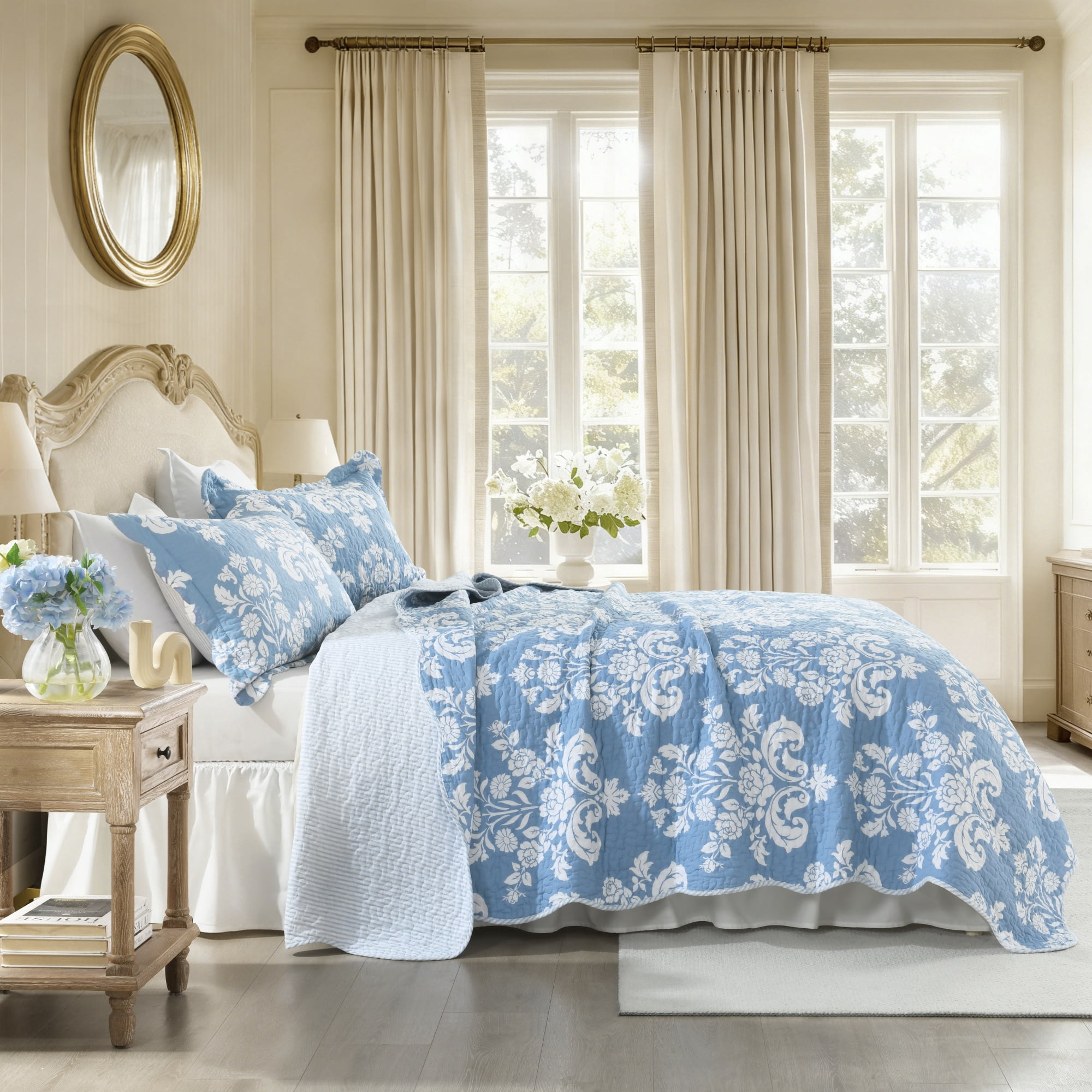 Quilt Queen Size - 100% Cotton Reversible Lightweight Bedspread Set, Pre-Washed Farmhouse Bedding with Damask Floral Pattern, All Season 3-Piece Coverlet (Blue and White)