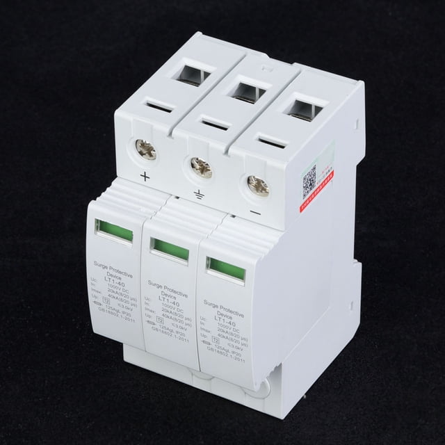 Dispositivo de descargador, 3P 40KA House Surge House Protector contra sobretensiones Dispositivos de protección contra sobretensiones Operación suave