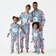 thumbnail image 1 of Conjuntos de pijamas coloridos a juego para toda la familia con estampado de muñeco de nieve navideño (resistentes al fuego), 1 of 5
