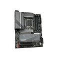thumbnail image 2 of Gigabyte Z690 GAMING X DDR4 - 1.0 - motherboard - ATX - LGA1700 Socket - Z690 Chipset - USB 3.2 Gen 1, USB-C Gen 2x2, USB-C Gen2, USB 3.2 Gen 2 - 2.5 Gigabit LAN - onboard graphics (CPU required), 2 of 5