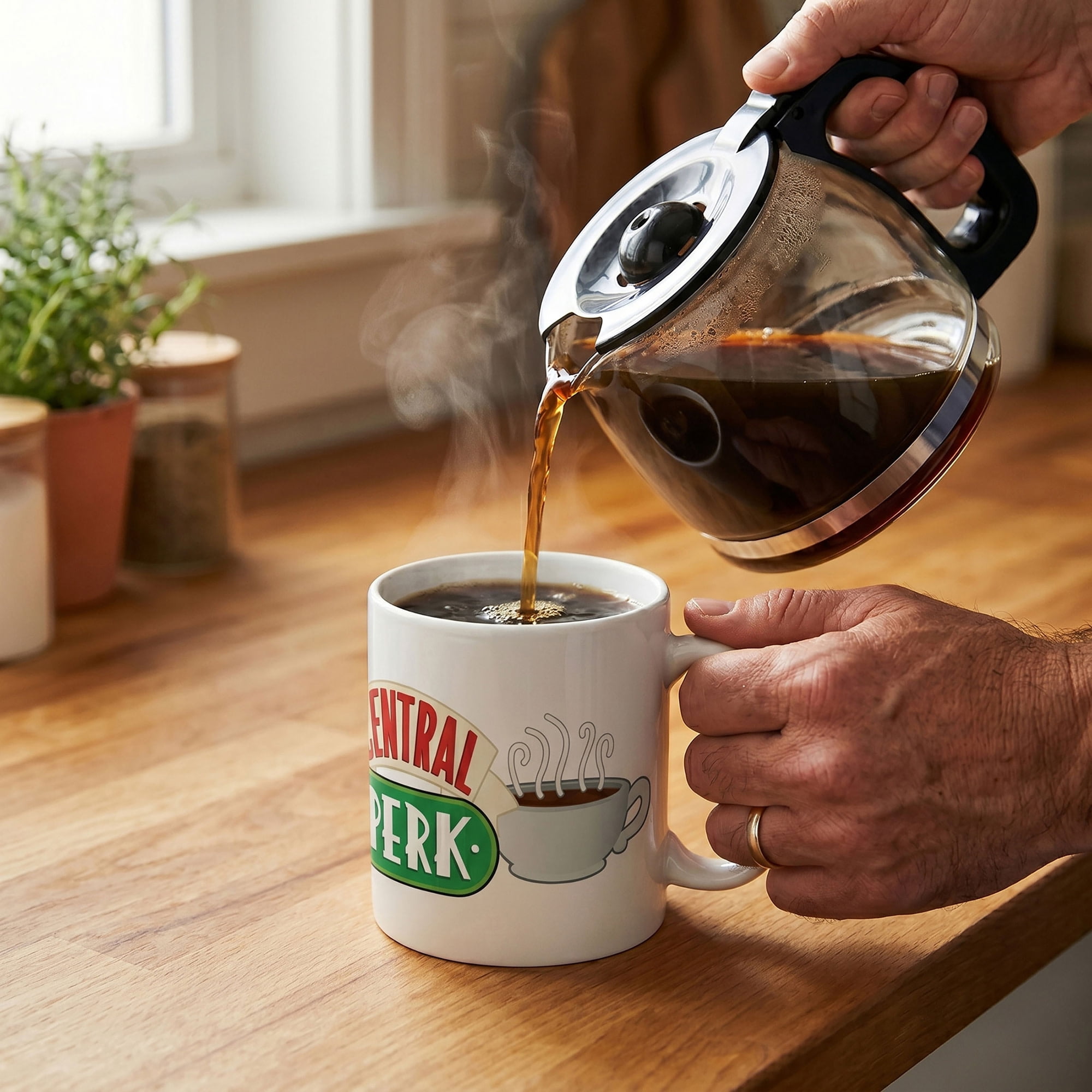 Pyramid America: Friends: Central Perk - 11oz Ceramic Mug - Coffee & Tea Cup, Shop Logo, Microwave-Dishwasher Safe, TV Show Fan Collectible, Licensed
