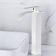 thumbnail image 1 of Grifo mezclador de lavabo moderno para baño, mezclador monomando para lavabo de latón, grifo mezclador de agua fría y caliente negro mate, 1 of 7