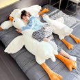 thumbnail image 2 of Peluche gigante de ganso blanco de 190 cm de largo, realista, con alas grandes, para masajes y abrazos, para novio y niña, 2 of 5