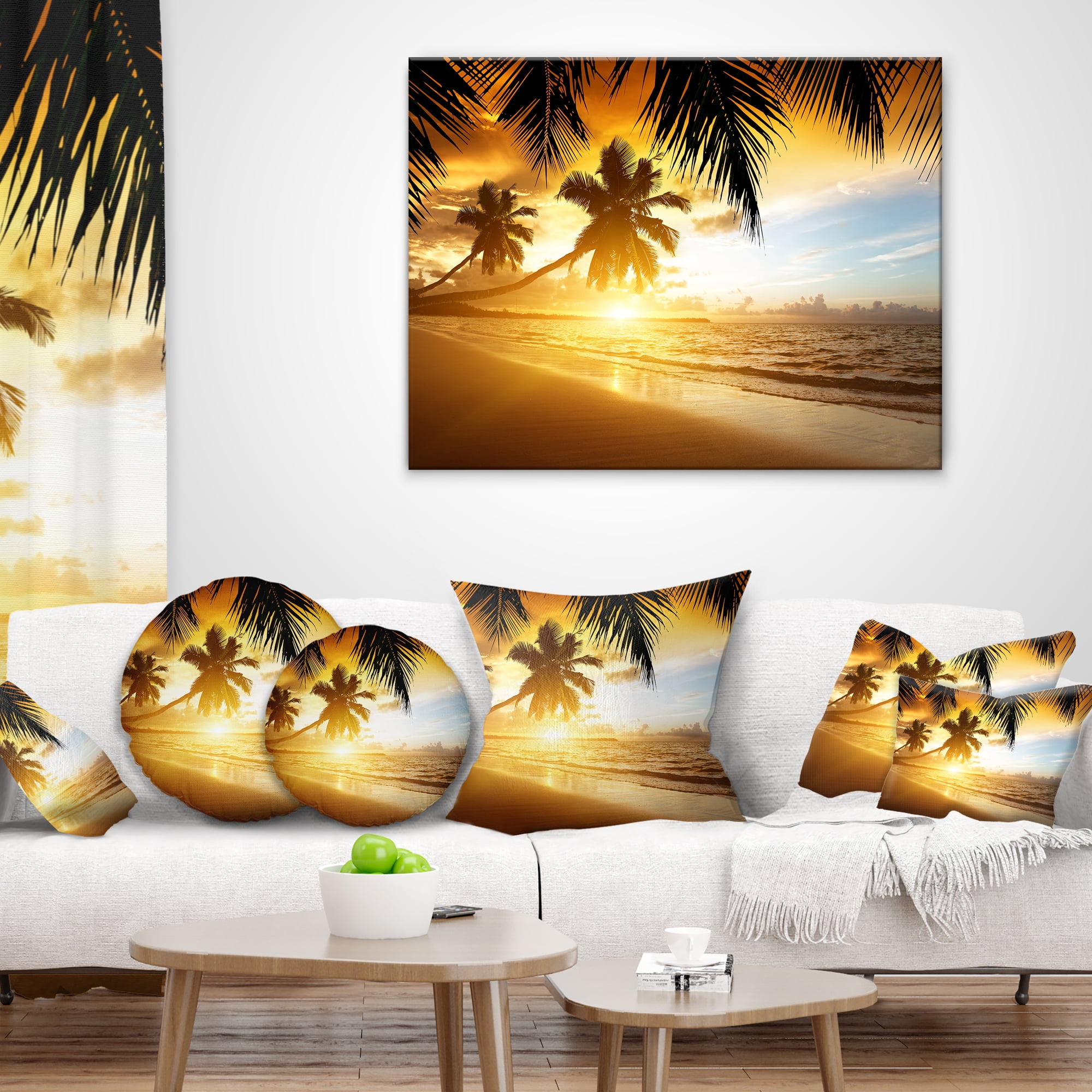 Designart Sunset over Caribbean Sea - Photography Throw Pillow - 16x16
